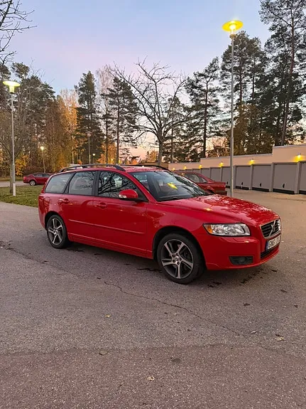 Volvo V50 2010 photo 5