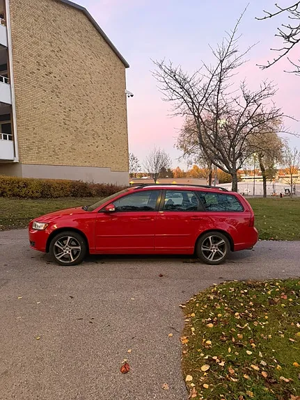Volvo V50 2010 photo 3