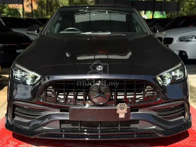 Mercedes-Benz C300