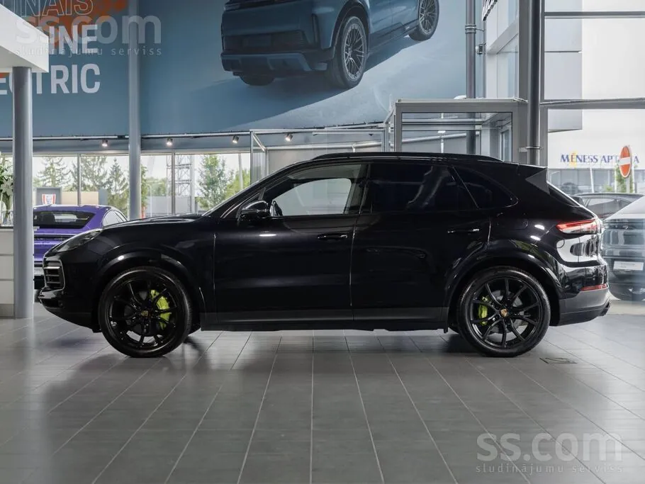 Porsche Cayenne 2018 photo 2
