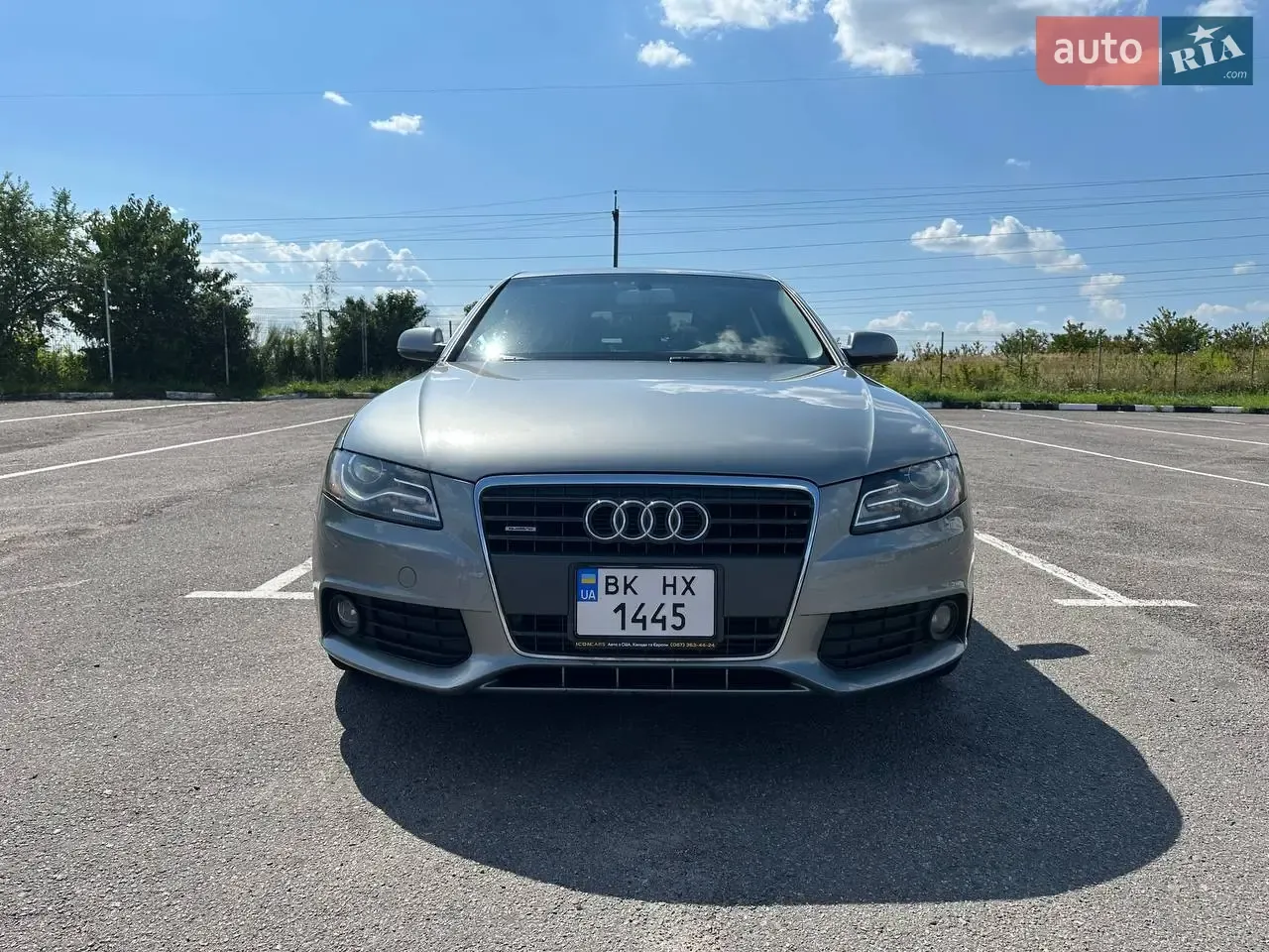 Audi A4 2010 photo 3