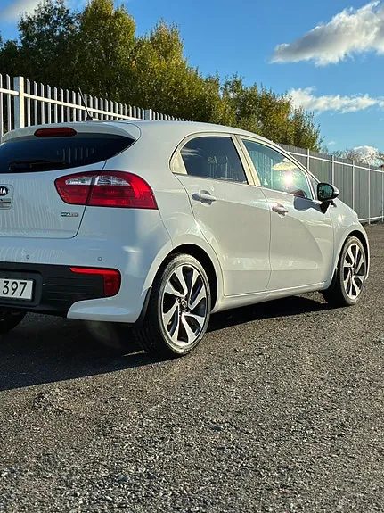 Kia Rio 2016 photo 5