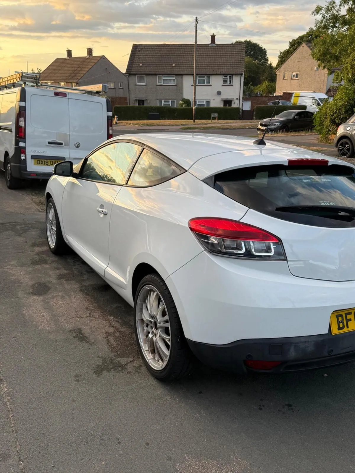 Renault Megane 2015 photo 3