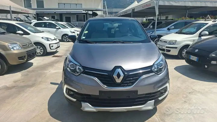 Renault Captur 2019 photo 2