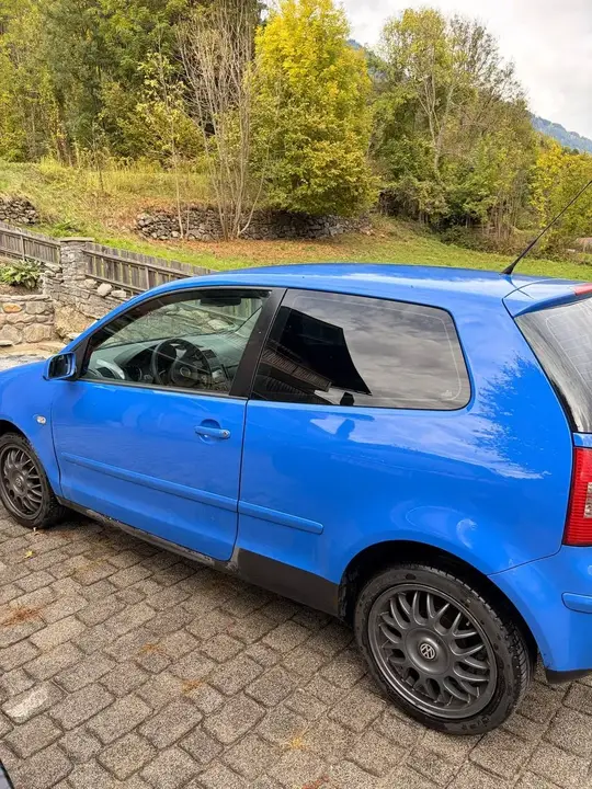 Volkswagen Polo 2004 photo 3