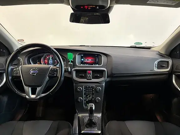 Volvo V40 2015 photo 5