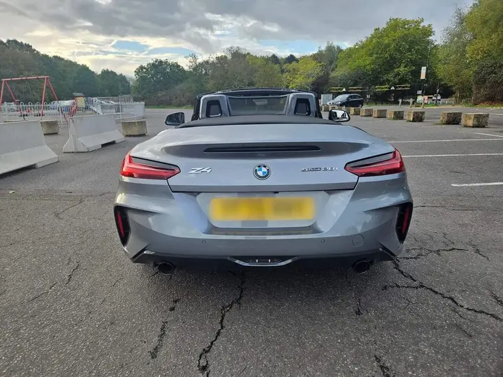 BMW Z4 2025 photo 5