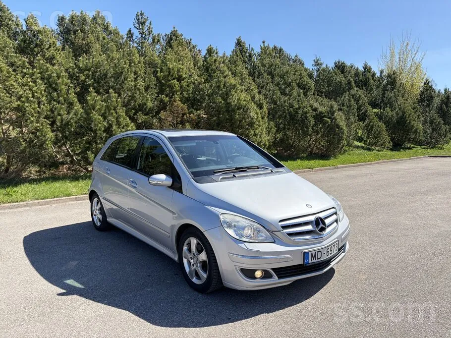 Mercedes-Benz B200
