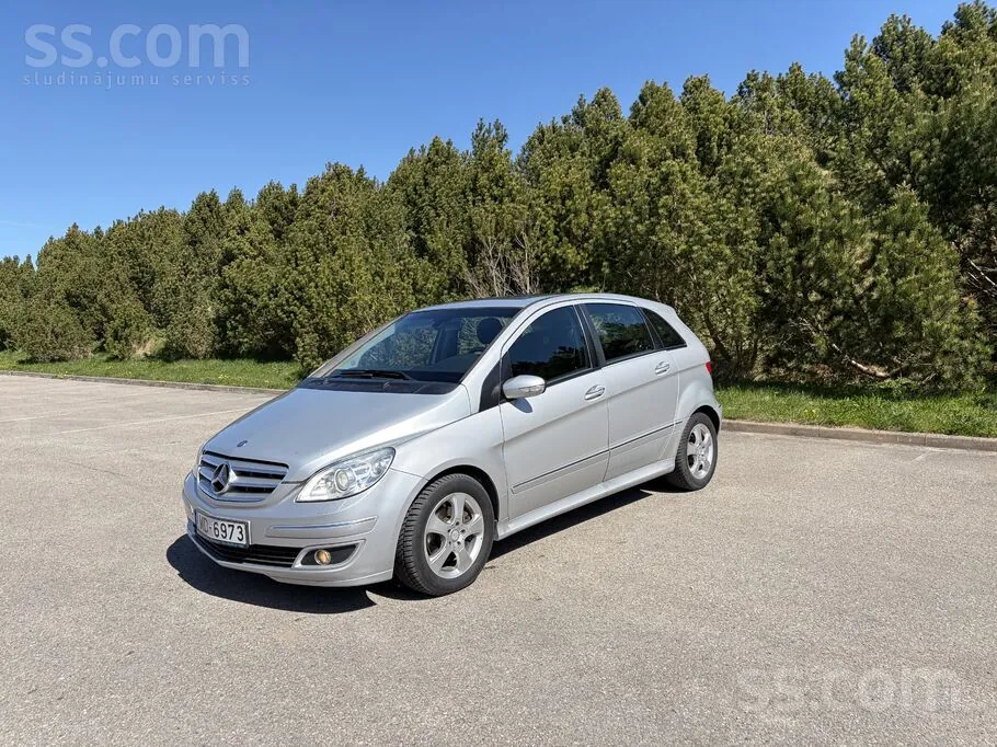 Mercedes-Benz B200 2005 photo 3