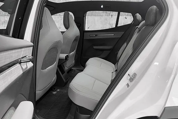 Volvo Ex30 2025 photo 5