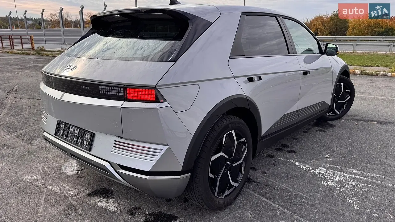 Hyundai Ioniq 5 2023 photo 3