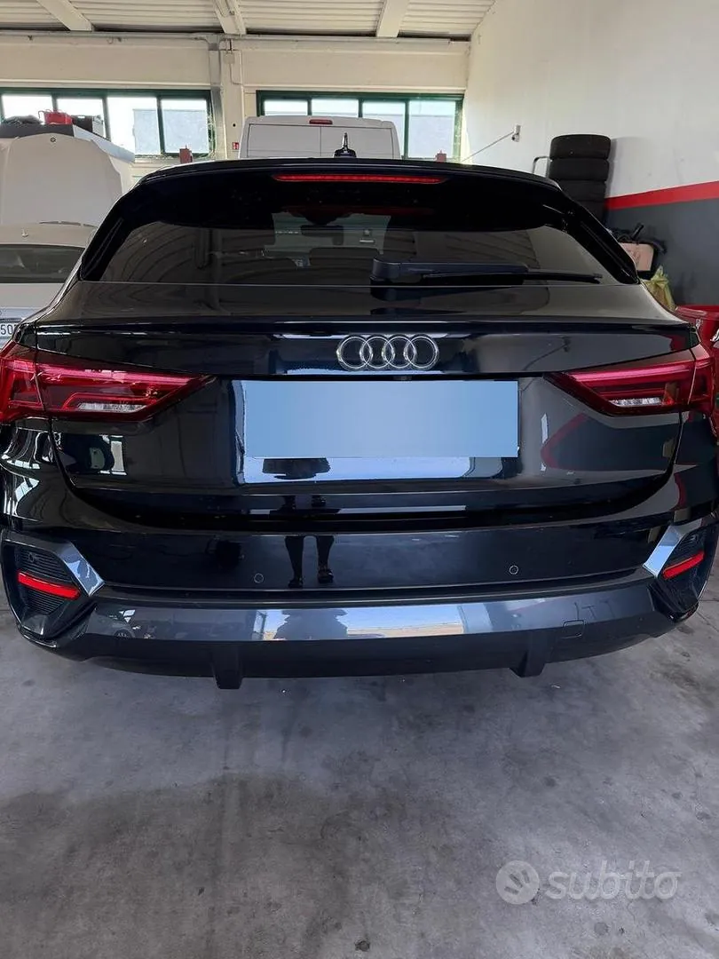 Audi Q3 2021 photo 4