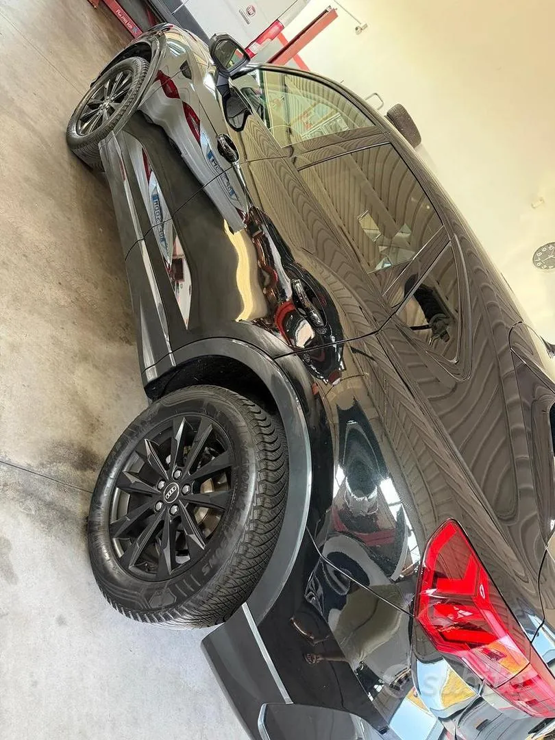Audi Q3 2021 photo 3