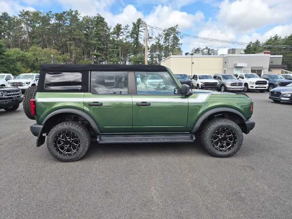 Ford Bronco 2022 photo 4