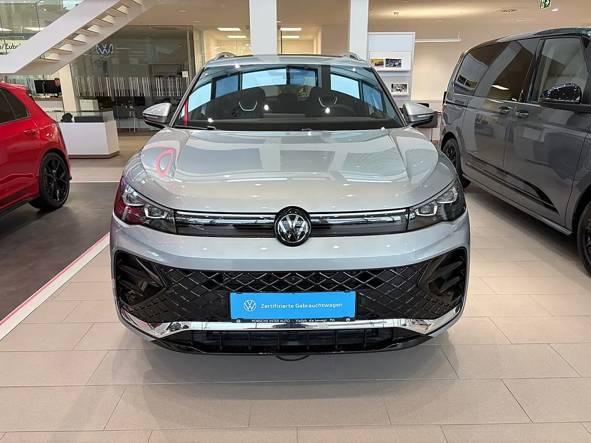 Volkswagen Tiguan 2026 photo 2