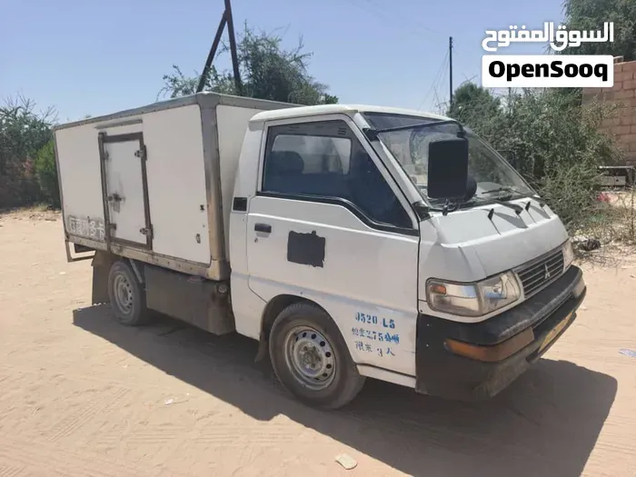 Mitsubishi L200 2008 photo 5