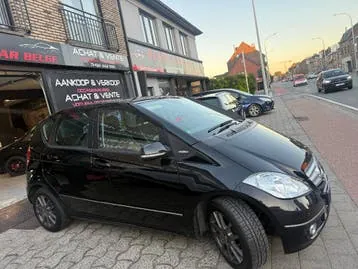 Mercedes-Benz A 180 Avantgarde 2011 photo 3
