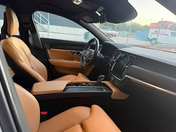 Volvo V90 Cross Country 2017 photo 4