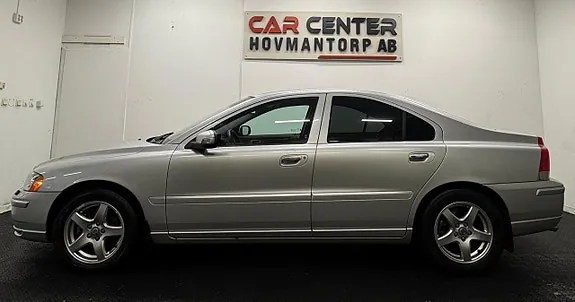 Volvo S60 2008 photo 2