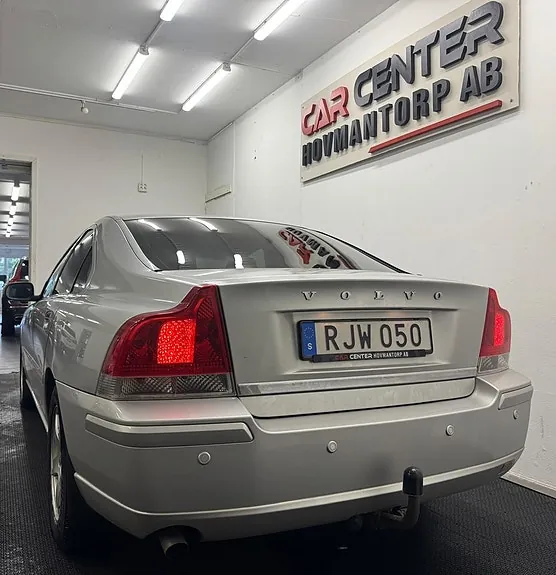 Volvo S60 2008 photo 3