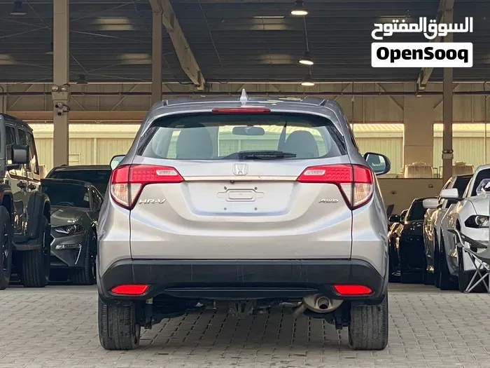 Honda Hr-V 2022 photo 4