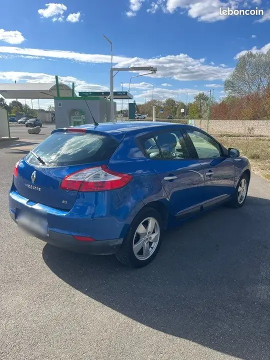 Renault Megane 2012 photo 3
