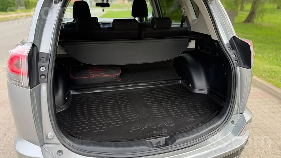 Toyota Rav4 2018 photo 4