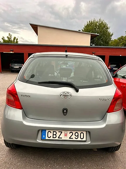 Toyota Yaris 2006 photo 3