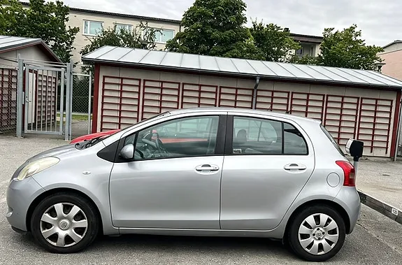 Toyota Yaris 2006 photo 4