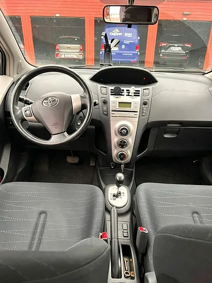 Toyota Yaris 2006 photo 5