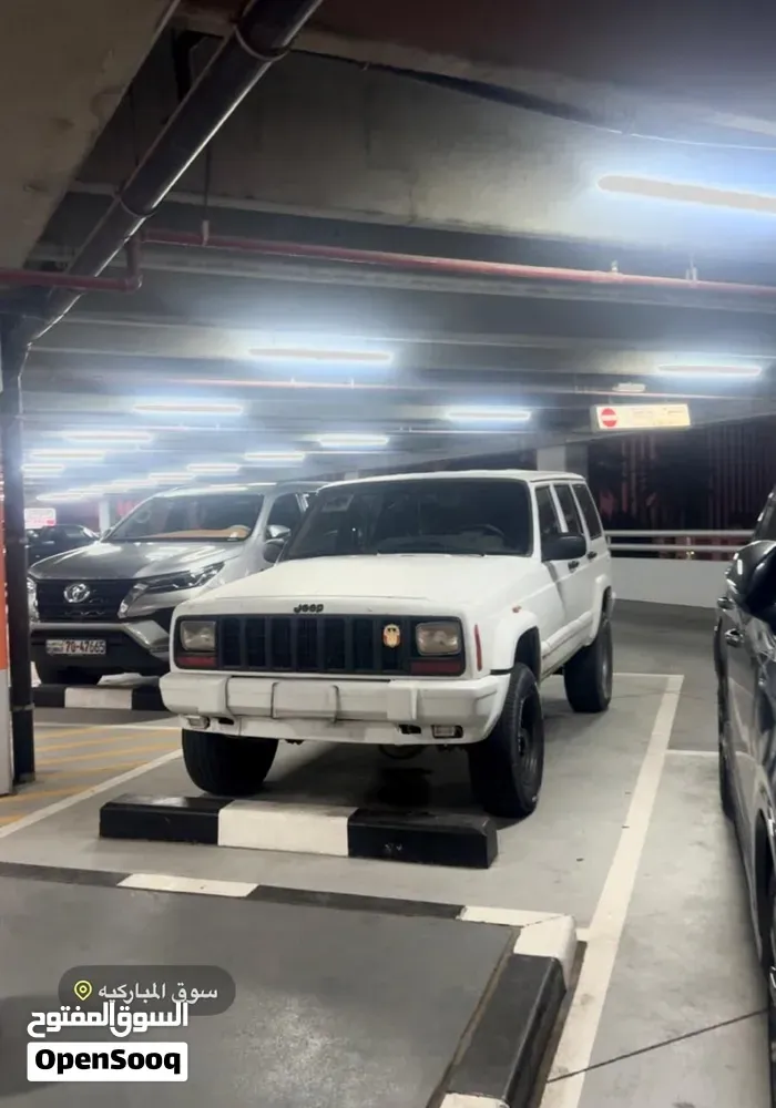 Jeep Cherokee 1998 photo 2