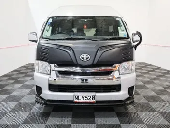 Toyota Hiace 2018 photo 3