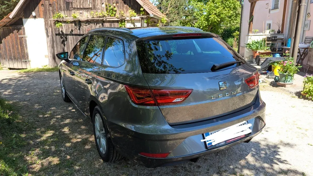 Seat Leon 2017 photo 2
