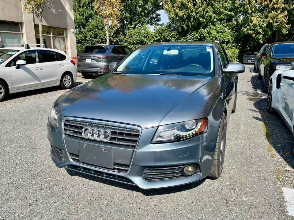 Audi A4 2012 photo 5
