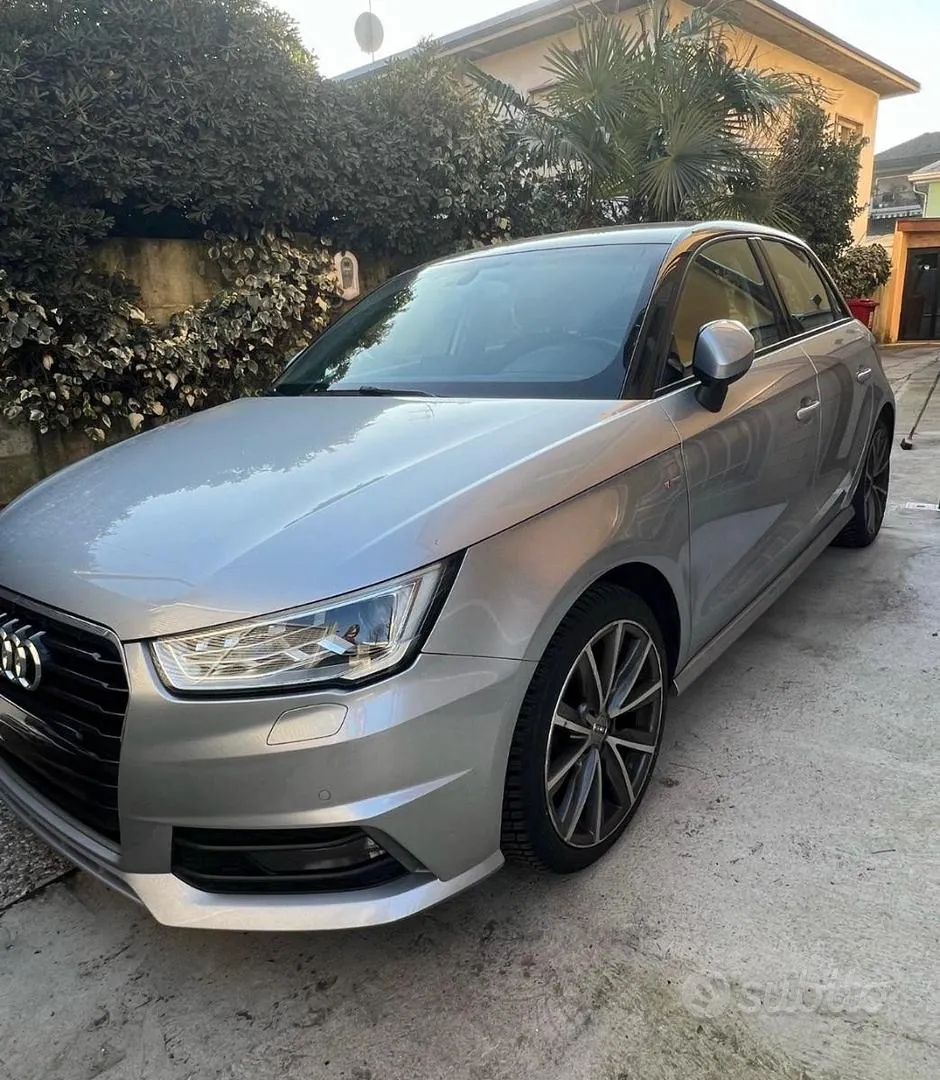 Audi A1