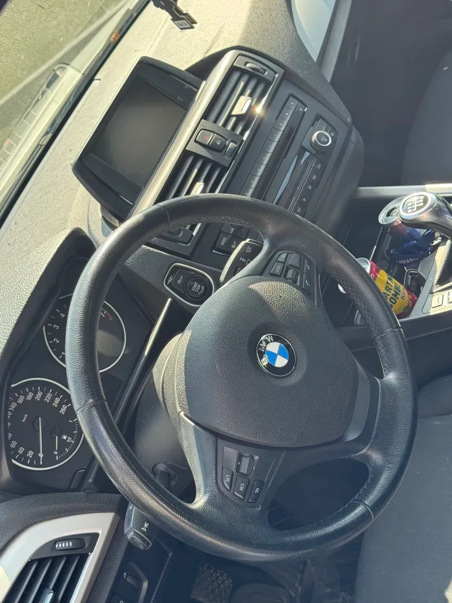 BMW 1 Series 2011 photo 3