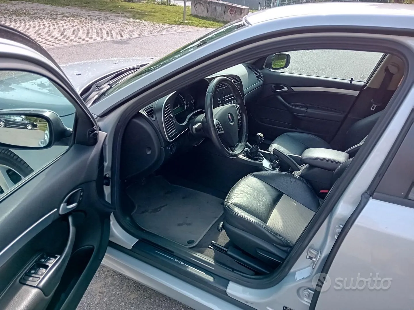 Saab 9-3 2009 photo 5
