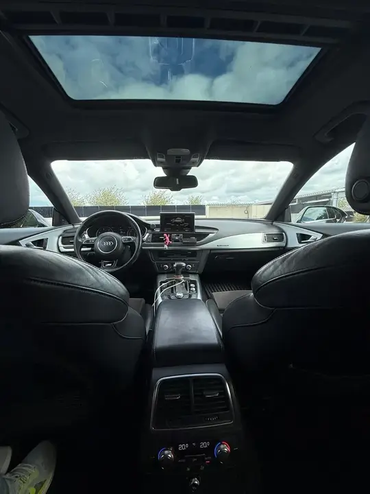 Audi A7 2012 photo 3