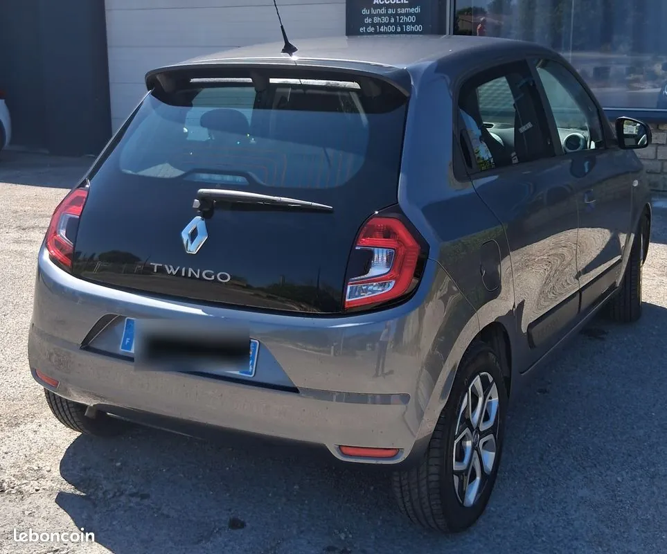 Renault Twingo 2022 photo 2
