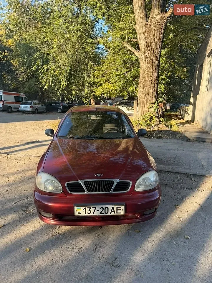 Daewoo Lanos 2003 photo 2