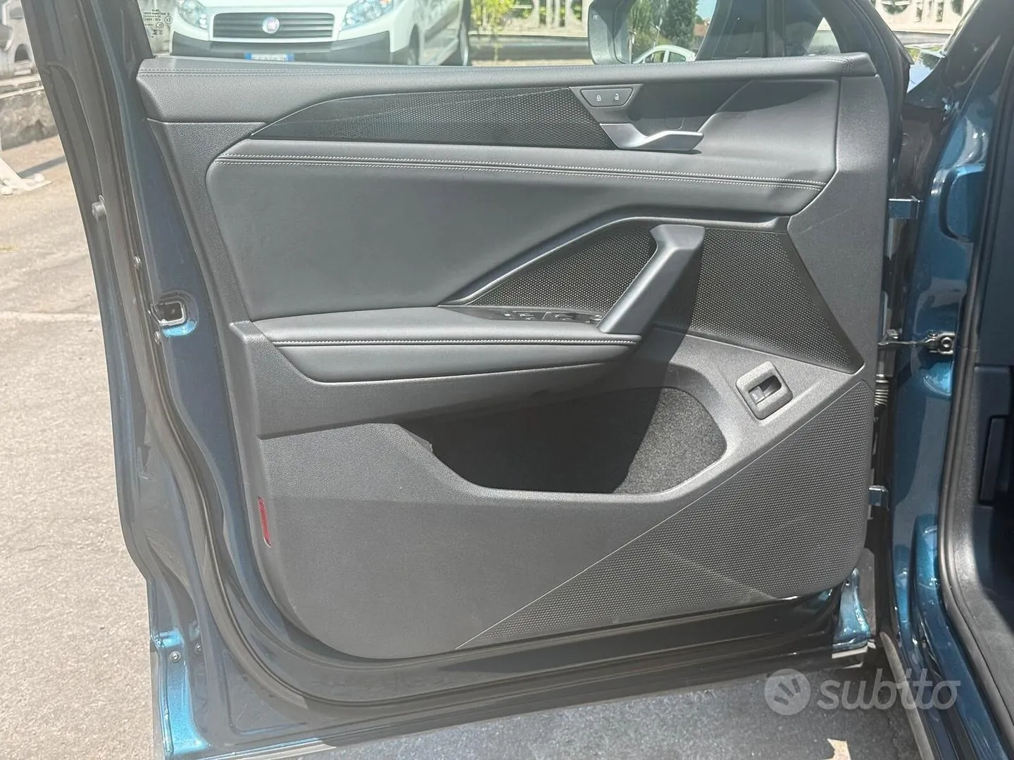 Volkswagen Tiguan 2025 photo 5