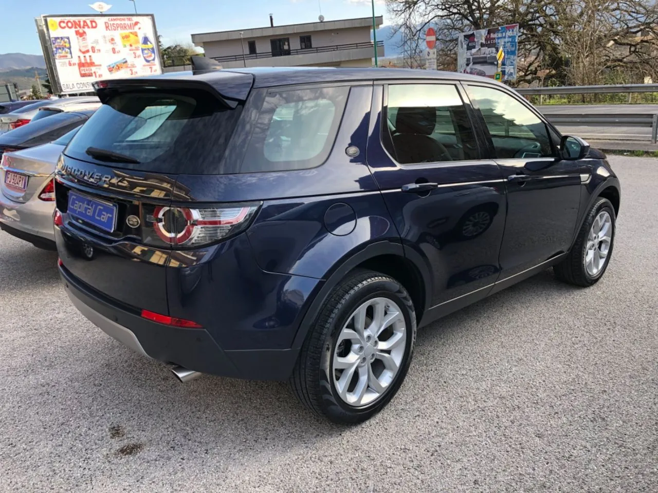 Land Rover Discovery Sport 2019 photo 2