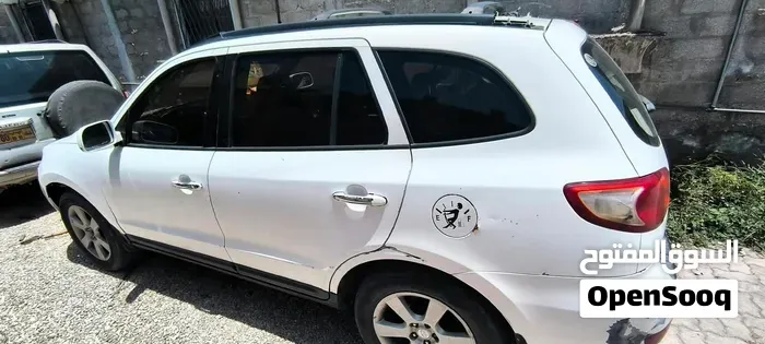 Hyundai Santa Fe 2009 photo 3