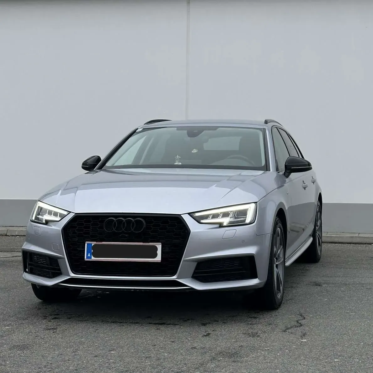 Audi A4 2017 photo 3