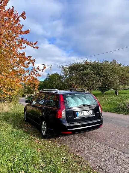Volvo V50 2012 photo 2