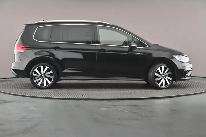 Volkswagen Touran 2025 photo 4