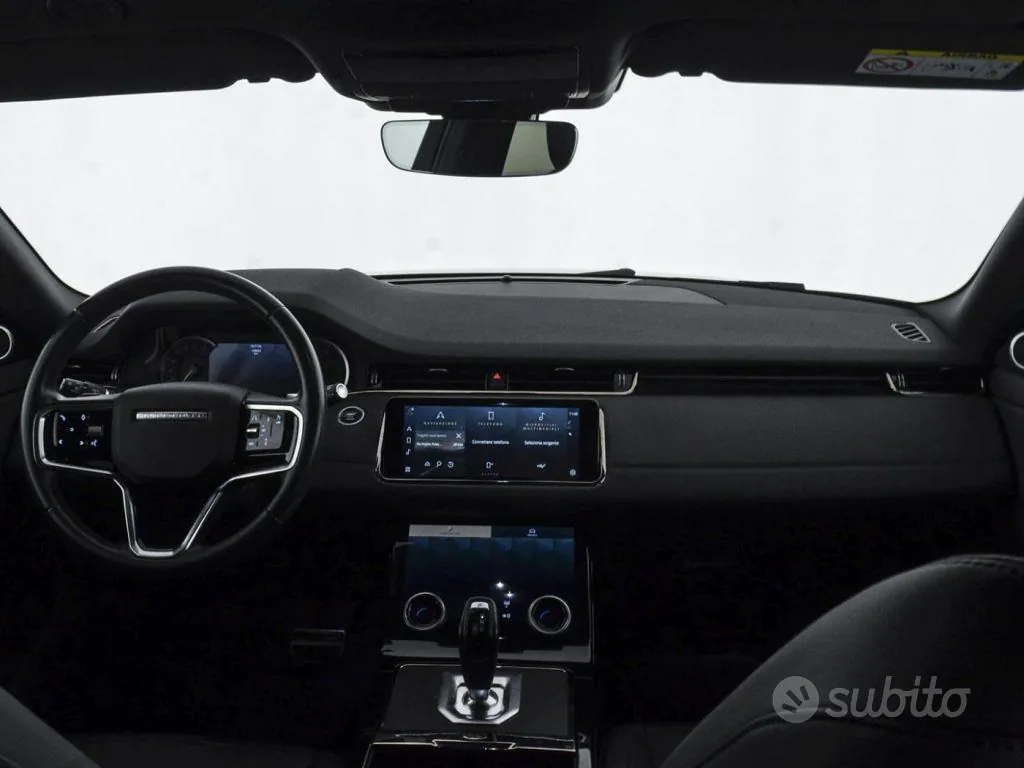 Land Rover Range Rover Evoque 2023 photo 4