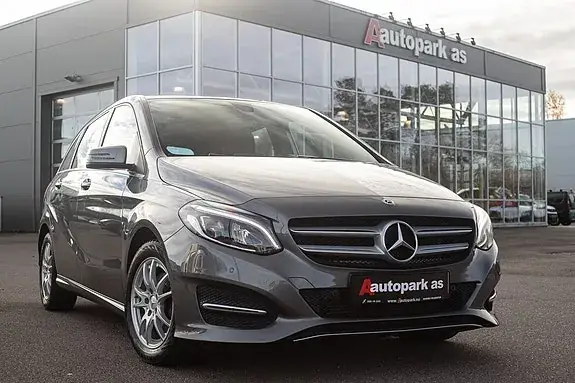 Mercedes-Benz B 180
