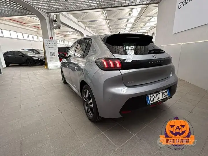 Peugeot 208 2023 photo 4