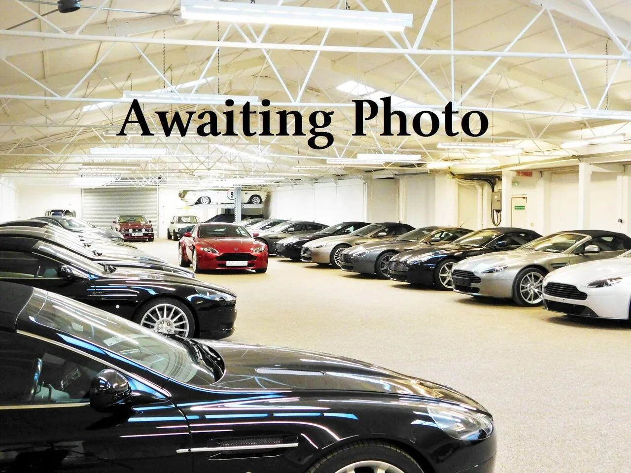 Aston Martin Db11